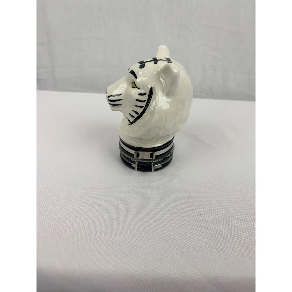 Contained Art White Tiger Head Ceramic Jar Airtight Latch Lid Green Eyes Decor